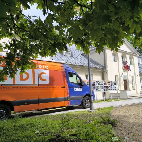 Polskie Radio RDC w siedzibie Muzeum im. Oskara Kolberga w Przysusze 