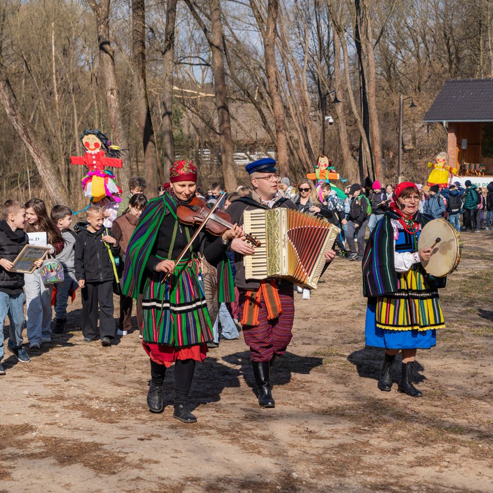 W skansenie rozpoczęło się witanie wiosny