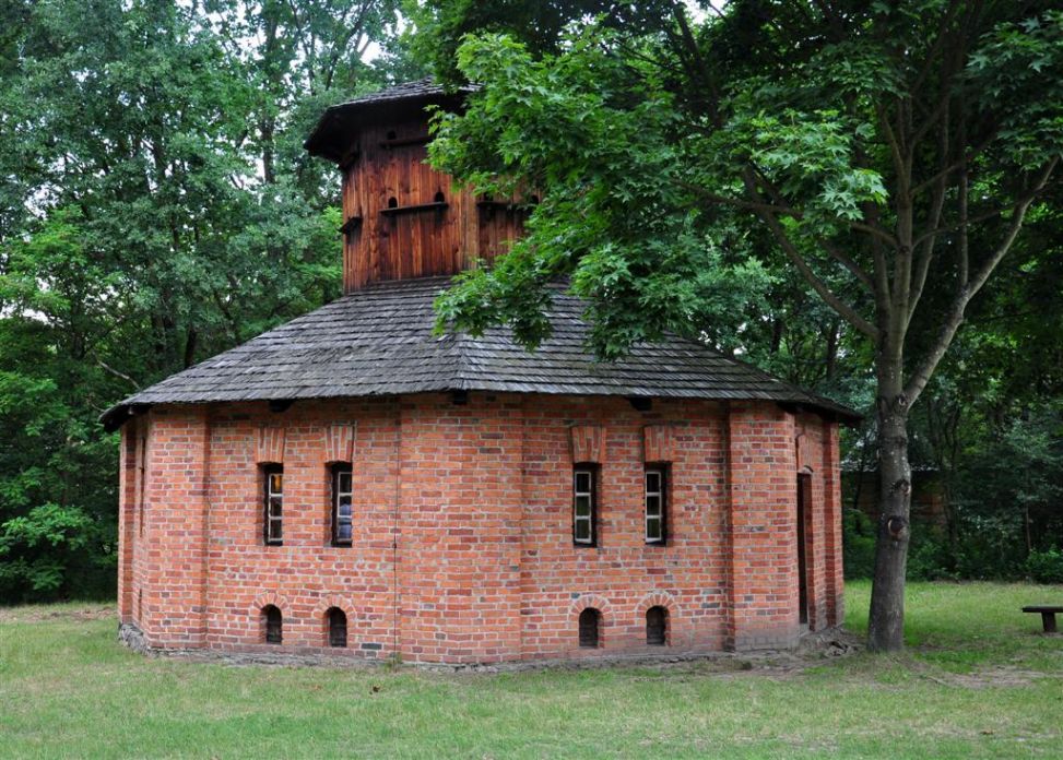 Kurnik dworski z Konar